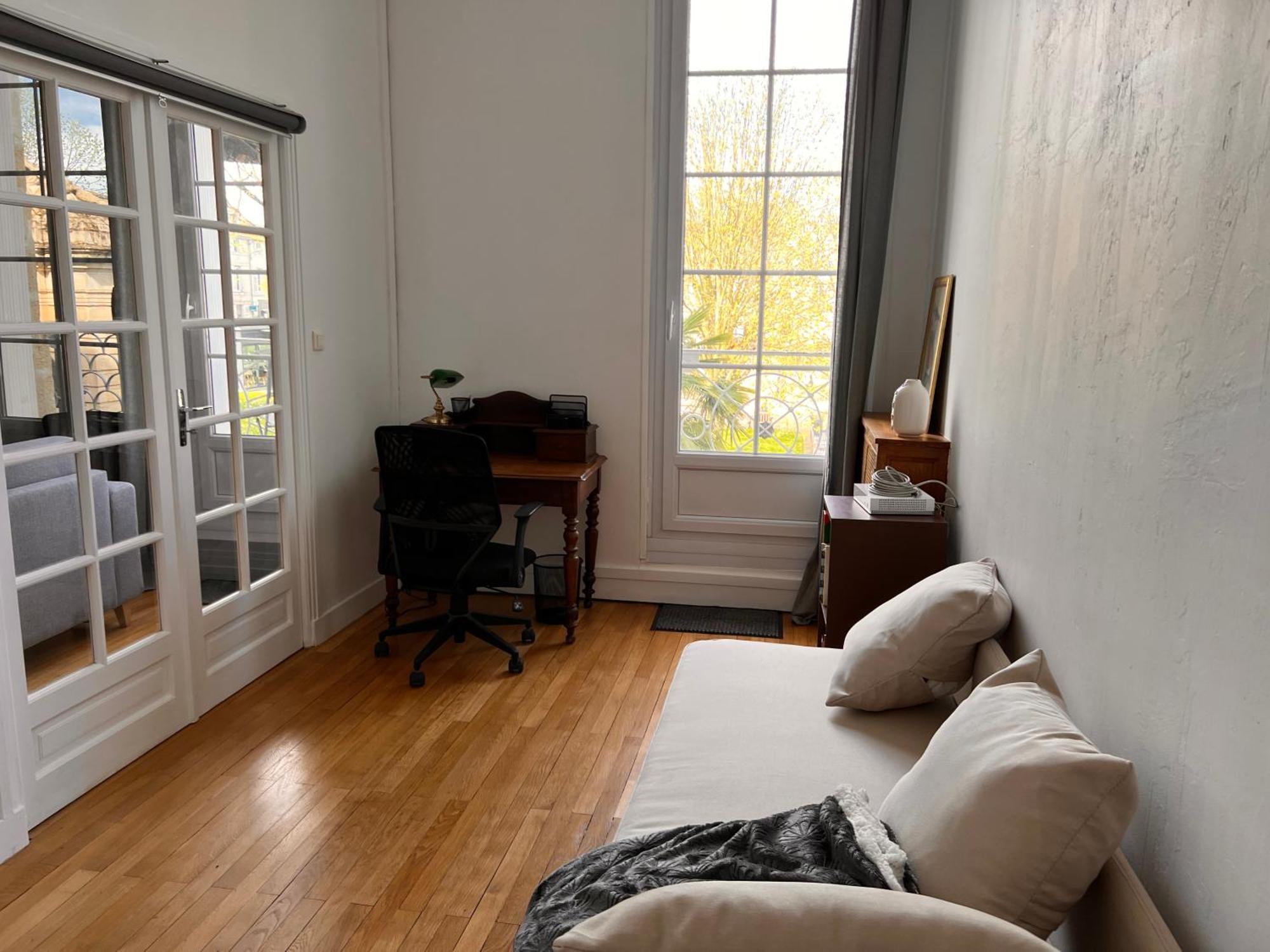 La Colbertine - Charming Apartment In Place Colbert Rochefort  Kültér fotó